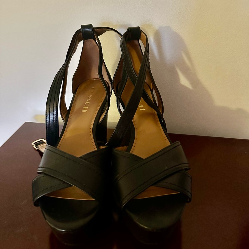 Coach leather wedge heels ankle strap - Picture 4 of 6